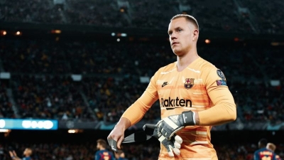 Top 5 thủ môn huyền thoại của Barca: Ai là người gác đền vĩ đại nhất?